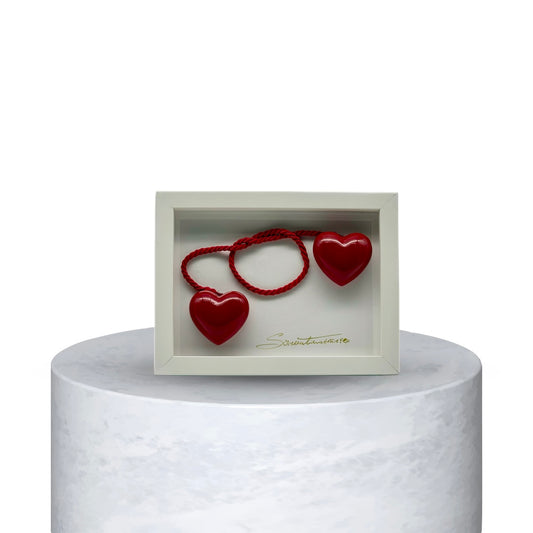 QUADRO BIANCO CUORI ROSSI CON FILO SMALL